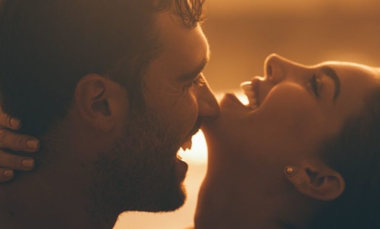 Sexo prazeroso: 10 dicas para sair do piloto automático